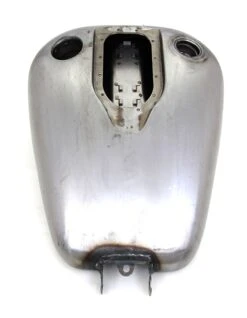 V-Twin Mfg. 5.1 Gallon Stock Style Tank For Harley FXDB / FXDWG 2010-2017 11 V-Twin Mfg. 5.1 Gallon Stock Style Tank For Harley FXDB / FXDWG 2010-2017 -Motorcycle Accessories v twin mfg stock tank51 g1017 fxdb fxdwg 3